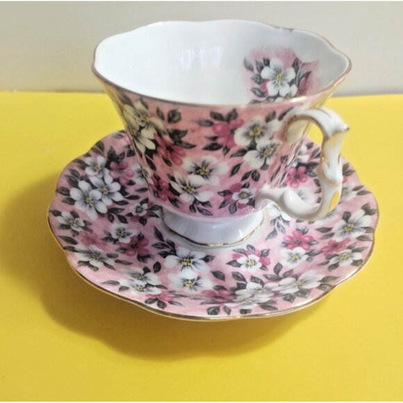 Royal Albert Tea Cup & Saucer set Garden Party Series Pink Surprise - Picture 2 of 11